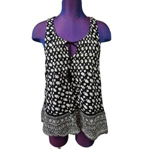 American Eagle Smocked Tassle Tie Sleeveless Blouse Size Medium‎ Women's